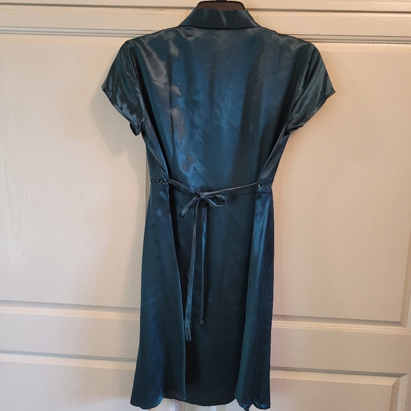 Vintage All That Jazz Emerald Green Silky A-line Dress - Picture 3 of 7